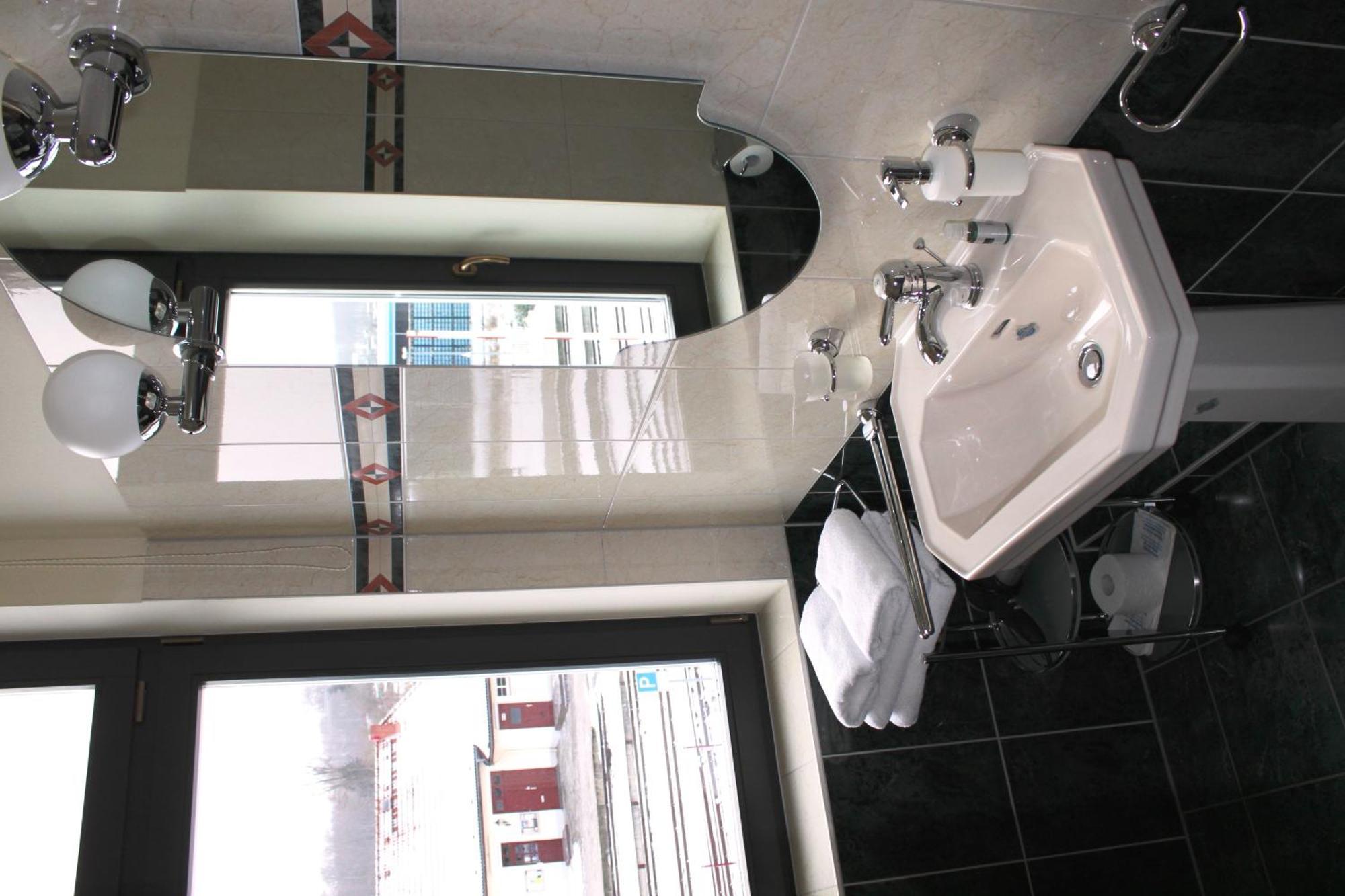 באד דובראן Hotel Villa Sommer מראה חיצוני תמונה