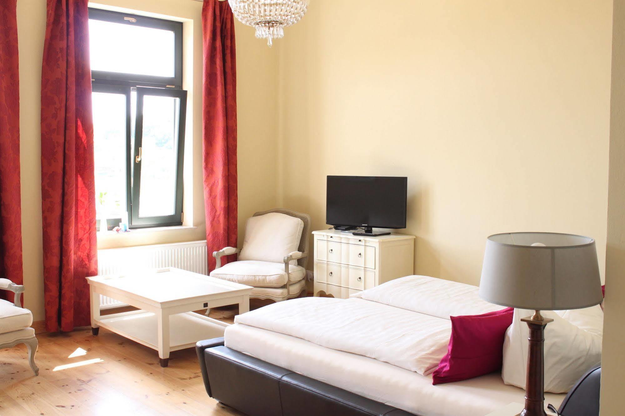 באד דובראן Hotel Villa Sommer מראה חיצוני תמונה